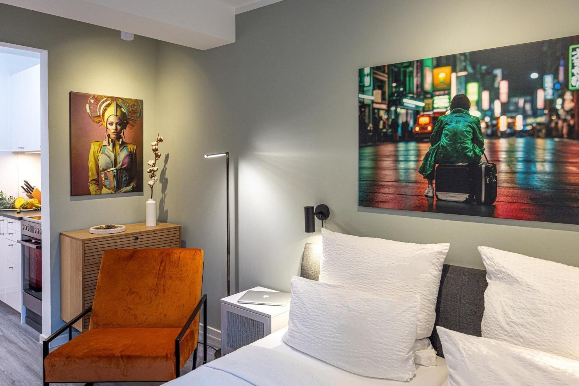 Have-A-Nice-Stay - Souterrain, Kino An Der Natur, U-Bahn Nach Hamburg 400M - Baecker & Restaurants 500M - Lidl 800M - Zentrum 1,5Km Ahrensburg Exterior foto